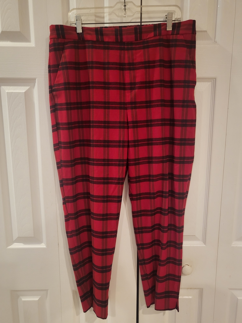 Banana Republic Hayden Red Plaid Tapered Ankle Pants - Size 16